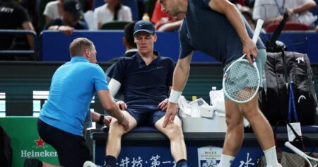 Todo mal para Sinner: abandonó en Shanghai y Alcaraz respira en el ranking imagen-12