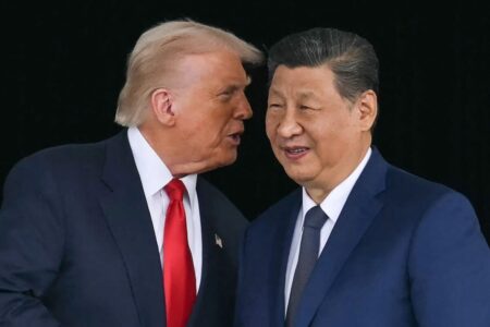 Trump se reunió con Xi Jinping, elogió al presidente chino y se fue de Corea del Sur sin dar declaraciones: “Es un negociador muy duro” imagen-14