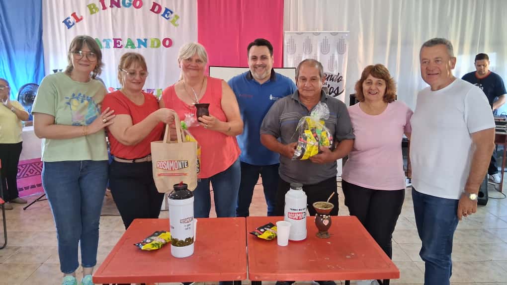 El Bingo del Mateando reunió a más de cien adultos mayores en una jornada de amistad y tradición imagen-5