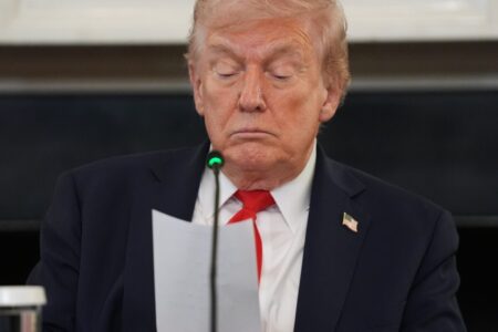 Trump anuncia que Israel y Hamas acordaron la “primera fase” del plan para Gaza y que liberarán a los rehenes “muy pronto” imagen-15