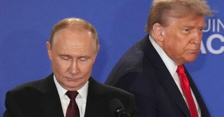 «Fue muy decepcionante»: Donald Trump advirtió que no retomará conversaciones con Putin y le puso una condición a Rusia "Fue muy decepcionante": Donald Trump advirtió que no retomará conversaciones con Putin y le puso una condición a Rusia imagen-9