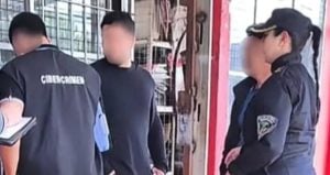 Detuvieron a un preceptor de un colegio de Posadas por acosar a alumnas a través de las redes sociales imagen-8