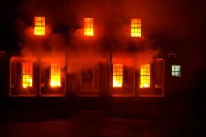 Decoró su casa en Carolina del Sur para celebrar Halloween, pero sus vecinos llamaron al 911: “Por favor, no lo hagan” imagen-2