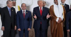 En el Gobierno quieren ofrecerle tropas a Trump para una misión de paz en Gaza imagen-3