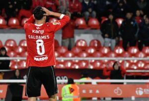 Independiente erró todos los goles posibles y perdió con Lanús por la fecha 12 del torneo Clausura imagen-4