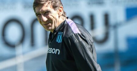 La presencia de Marcos Rojo, las bajas, una rotación y posibles 11 de Racing vs Independiente Rivadavia imagen-10