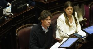 La oposición no se atrevió a la moción de censura contra Guillermo Francos pero le envió una primera advertencia imagen-3