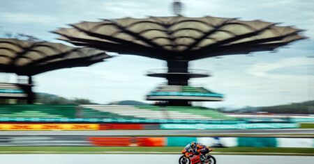 Valentín Perrone empezó desde atrás y completó una gran clasificación en el Moto3 en Malasia Valentín Perrone empezó desde atrás y completó una gran clasificación en el Moto3 en Malasia imagen-12