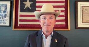 Malas noticias para Greg Abbott: quién es Andrew White, el demócrata que quiere sacarle la gubernatura de Texas imagen-3