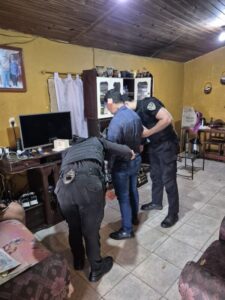 Arrestaron a obereño acusado de estafar a comerciantes con comprobantes falsos de Mercado Pago imagen-3