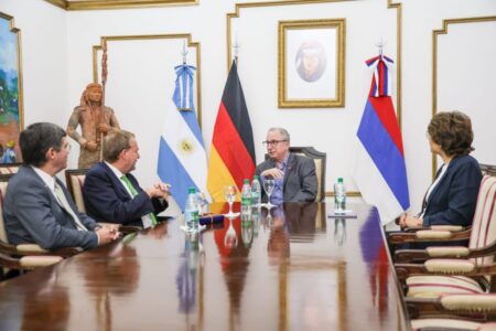 Passalacqua recibió al embajador de Alemania y destacó el legado inmigrante en Misiones imagen-8