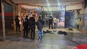 Un ladrón fue arrestado a pocas cuadras del centro gracias al monitoreo de cámaras del 911 imagen-3