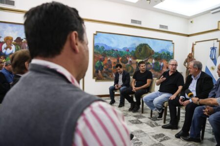El gobierno de Misiones afianza el trabajo junto a las más de 10.000 familias productoras de tabaco de la provincia imagen-5