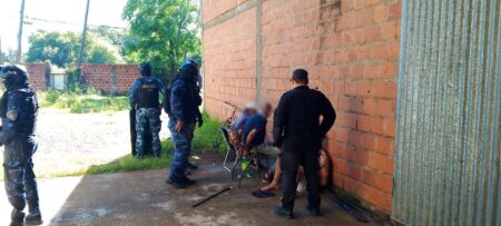 Cinco detenidos y una niña rescatada durante un operativo por grooming en Garupá y Posadas imagen-4