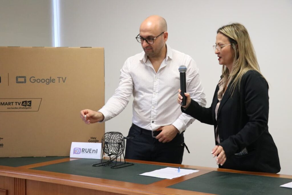 El municipio de Alem realizó el 2do Sorteo del Bono Solidario Institucional imagen-4