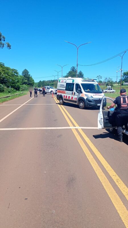 Siniestro vial en Cerro Azul dejó una persona lesionada imagen-18