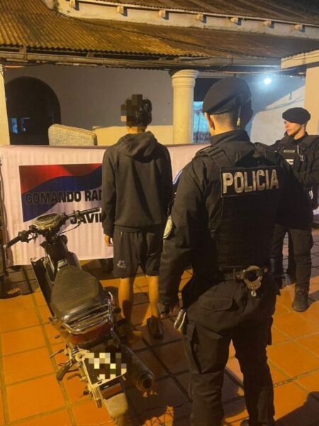 En un rápido accionar policial recuperaron una motocicleta robada y demoraron a un menor en San Javier En un rápido accionar policial recuperaron una motocicleta robada y demoraron a un menor en San Javier imagen-11