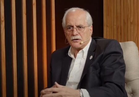 Jorge Taiana puso en duda que Milei conceda la extradición de Machado: “También anunció que dolarizaba y no lo hizo” imagen-12