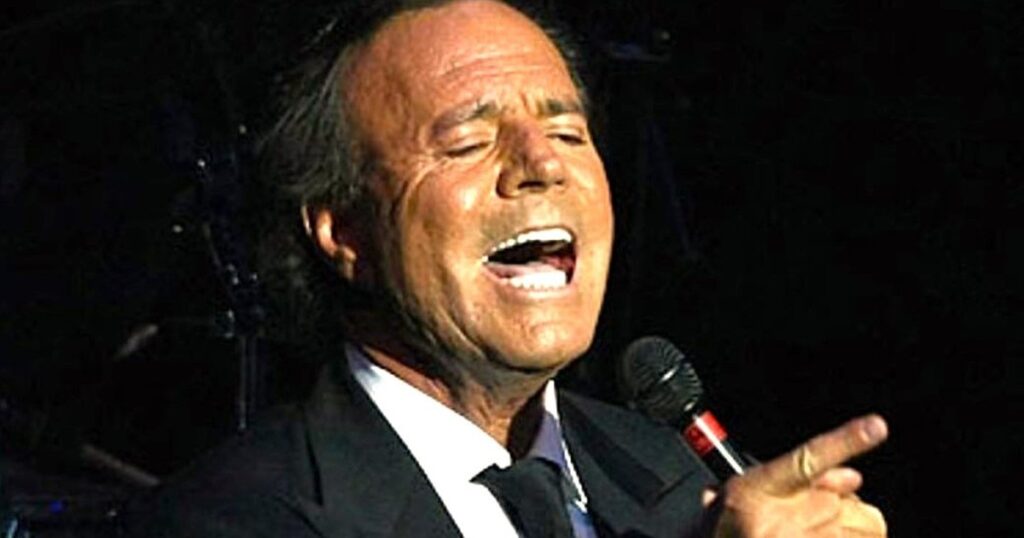 Julio Iglesias, el caballero opaco de la canción romántica imagen-93