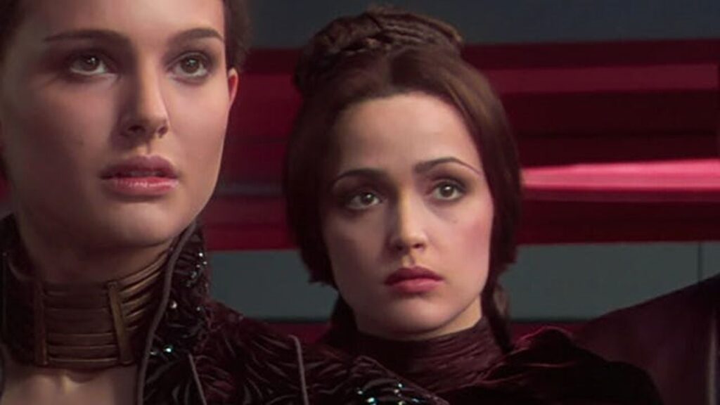 Hace 20 años, esta famosa actriz apareció en 'Star Wars': solo dice "una o dos líneas", pero los fans siguen hablando de ella imagen-5