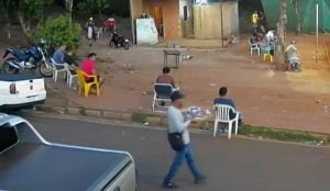 Un sicario disfrazado de chipero asesinó a un cambista durante un partido de vóley en Paraguay imagen-5