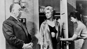 En los 50, la programación de los cines era como la de la televisión, pero Hitchcock lo cambió todo imagen-1