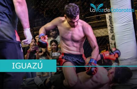 “En la selva sobrevive el más fuerte”: Iguazú mostró su fuerza en el torneo de MMA y kickboxing “En la selva sobrevive el más fuerte”: Iguazú mostró su fuerza en el torneo de MMA y kickboxing imagen-9