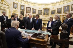 Milei defendió la advertencia de Trump: “Si volvemos al populismo, EE.UU. dejará de apoyar a nuestro país” imagen-9