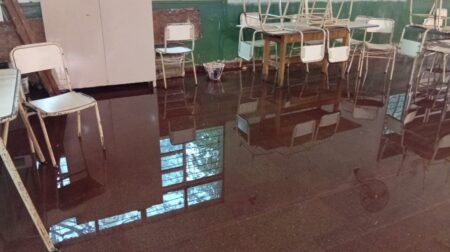 Las escuelas provinciales 689 y 745 de Eldorado sufrieron inundaciones por las intensas lluvias imagen-121