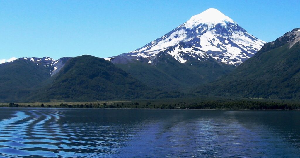 Se perdieron en una zona no habilitada del volcán Lanín y el clima extremo amenaza su rescate Se perdieron en una zona no habilitada del volcán Lanín y el clima extremo amenaza su rescate imagen-4