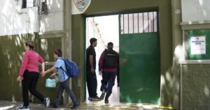 Se supo cuál fue la causa de la explosión en el Colegio Guadalupe de Palermo: uno de los chicos sigue internado muy grave imagen-3