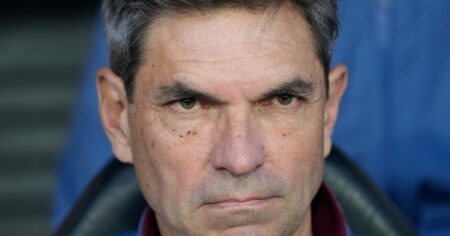 El técnico de Lanús invocó a Diego Maradona tras consagrarse finalista de la Sudamericana: «Ojalá nos haya podido ayudar» El técnico de Lanús invocó a Diego Maradona tras consagrarse finalista de la Sudamericana: "Ojalá nos haya podido ayudar" imagen-17