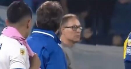 Del cruce con Ariel Holan al recuerdo de Miguel Ángel Russo: la noche de Guillermo Barros Schelotto en Liniers imagen-9