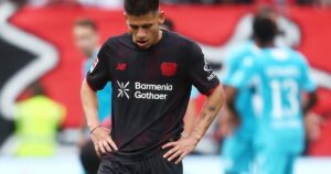 La explicación en el Bayer Leverkusen sobre la falta de minutos del Diablito Echeverri: "No siempre juega tan preciso posicionalmente" imagen-3