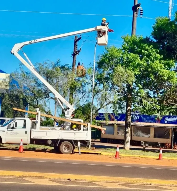 Se realizan tareas de mejora de iluminación en vías de acceso a Puerto Rico Se realizan tareas de mejora de iluminación en vías de acceso a Puerto Rico imagen-4