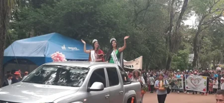 Arrancó la Fiesta Provincial de la Flor y Nacional de la Orquídea en Montecarlo imagen-34