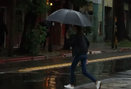 Este domingo habrá lluvias y tormentas en toda la provincia imagen-12