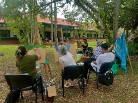 Se realizó la VIII Edición de "Cataratas en Colores: pintando en el parque" imagen-10