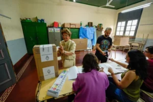 Votantes destacan la rapidez del nuevo sistema de BUP Votantes destacan la rapidez del nuevo sistema de BUP imagen-3