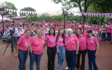 Puerto Esperanza lanza el Mes Rosa con actividades de prevención del cáncer de mama imagen-8