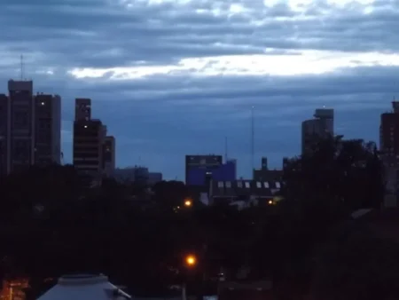 Cielos nublados y temperaturas frescas en toda la provincia Cielos nublados y temperaturas frescas en toda la provincia imagen-17
