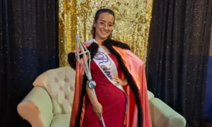 Tobuna eligió a su nueva embajadora del Loro Pecho Vinoso imagen-1