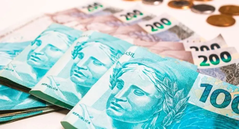El real se dispara en Misiones: llegó a $300 y frenan las ventas en la previa electoral El real se dispara en Misiones: llegó a $300 y frenan las ventas en la previa electoral imagen-4