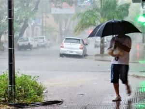 Frente lluvioso se mantiene en Misiones y genera tormentas aislada Frente lluvioso se mantiene en Misiones y genera tormentas aislada imagen-1