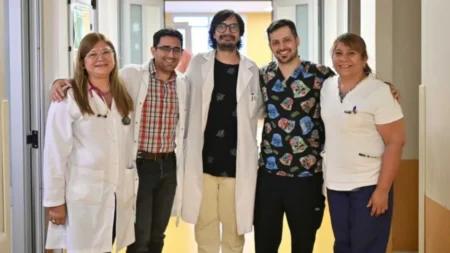 Niño con atrofia muscular espinal recibió medicación inédita en Posadas imagen-16