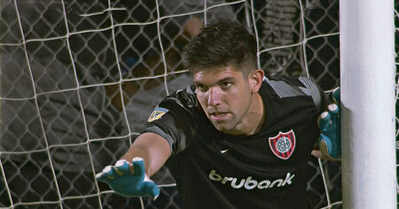 ¿Por qué Ayude no podrá repetir el 11 por cuarta vez en San Lorenzo? imagen-24