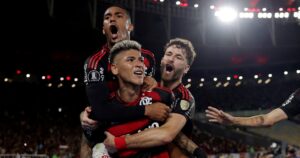 Atento Racing: Flamengo reserva siete jugadores en el Brasileirao Atento Racing: Flamengo reserva siete jugadores en el Brasileirao imagen-3