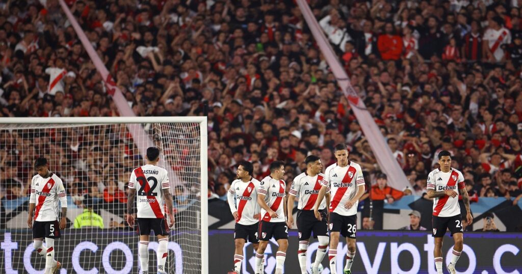 Partidos de hoy, domingo 12 de octubre: horario y por dónde ver fútbol en vivo imagen-39