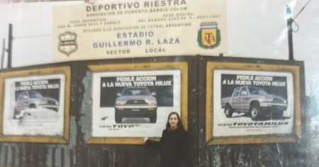 Los misterios del Guillermo Laza, la casa de Riestra que fue cementerio de autos robados, que homenajea a un canillita y que hoy chapea desde la zona más postergada de Capital Federal imagen-17