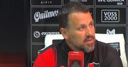 Fabbiani y la caída de Newell's: de "no me voy a ir" a "hay que poner los huevos" imagen-7